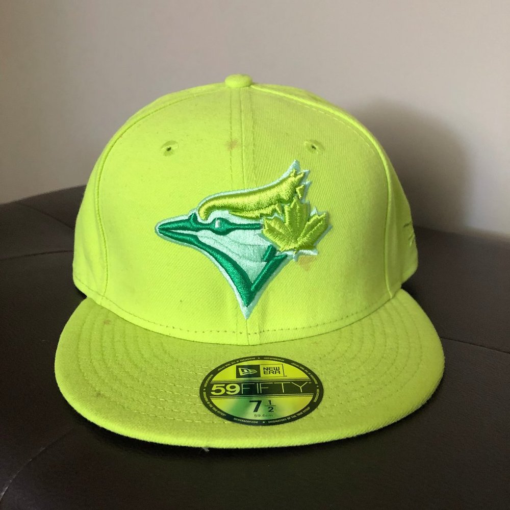Toronto Blue Jays Fitted Cap (7 1/2)